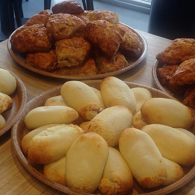 Cafe-Curuba-Pandebonos