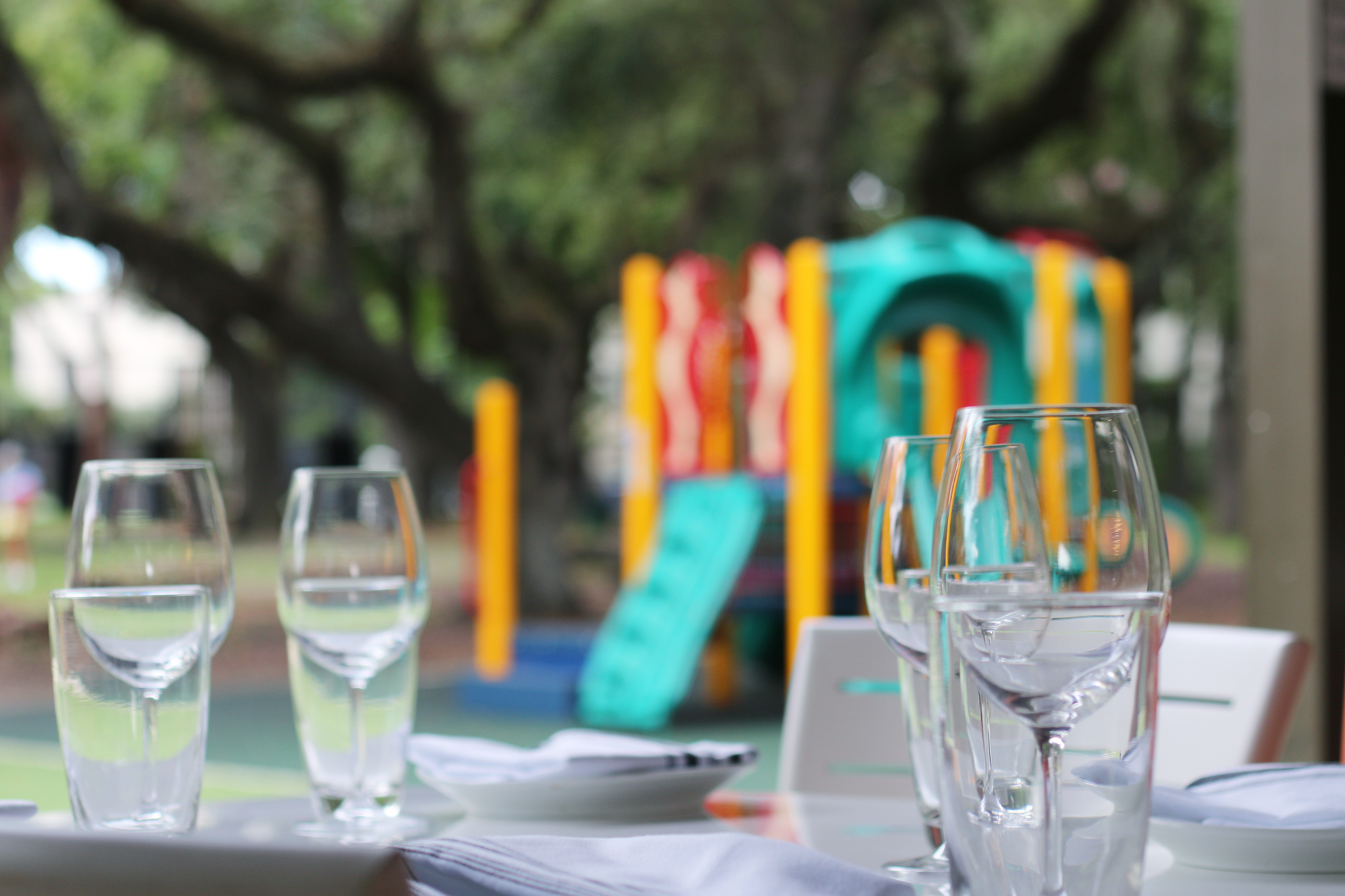 Kids can play at the park with you enjoy a bite at the restaurant Galss & Vine in Coral Gables. Key Lime French Toast from restaurant Glass & Vine in the Grove. It's AMAZING! Click to read more or pin and save for later! Coral Gables | Miami | Coconut Grove | Florida