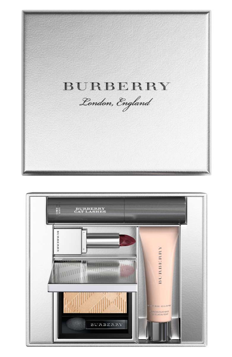 Business Fashionista mini Burberry Makeup collection 