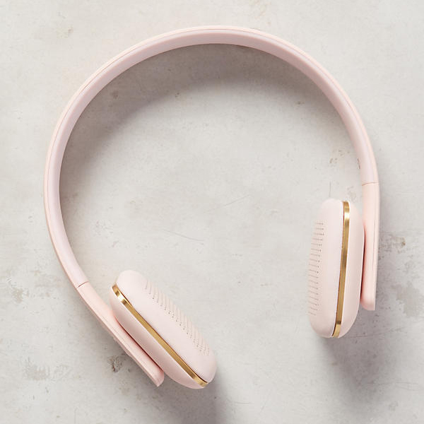 Travel Gift Ideas: Blush wireless headphones