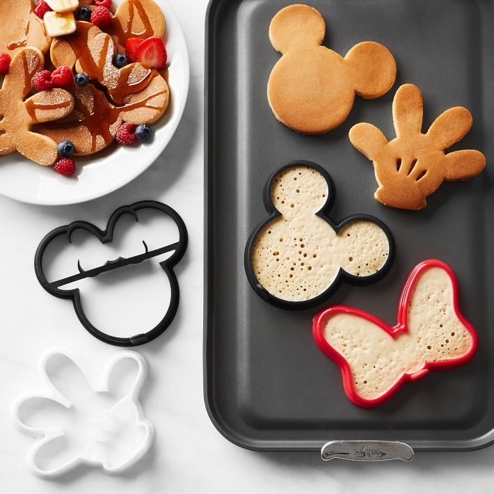 Best Cooking Gifts mickey mouse pancake molds