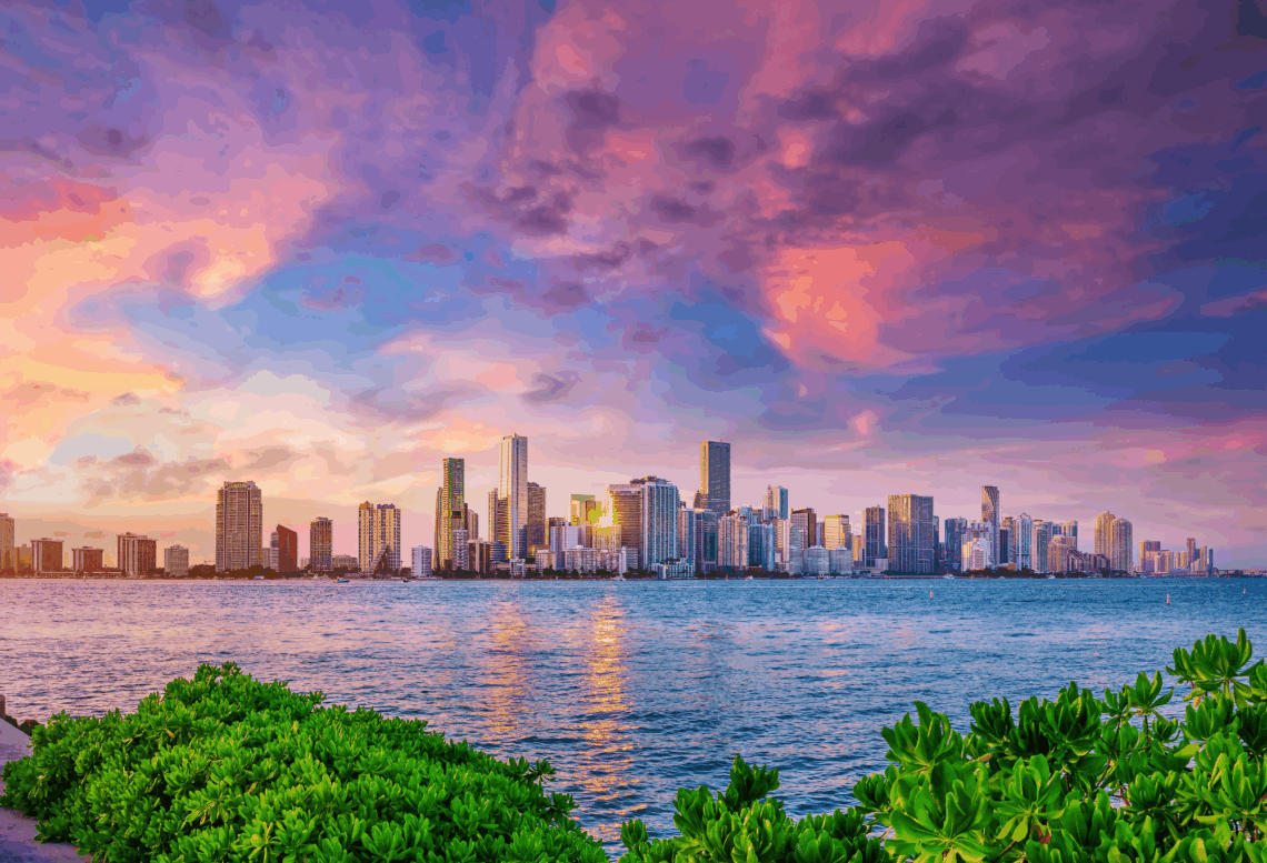 Sunset Cruise Miami promo code CGLOVE10 for 10% off